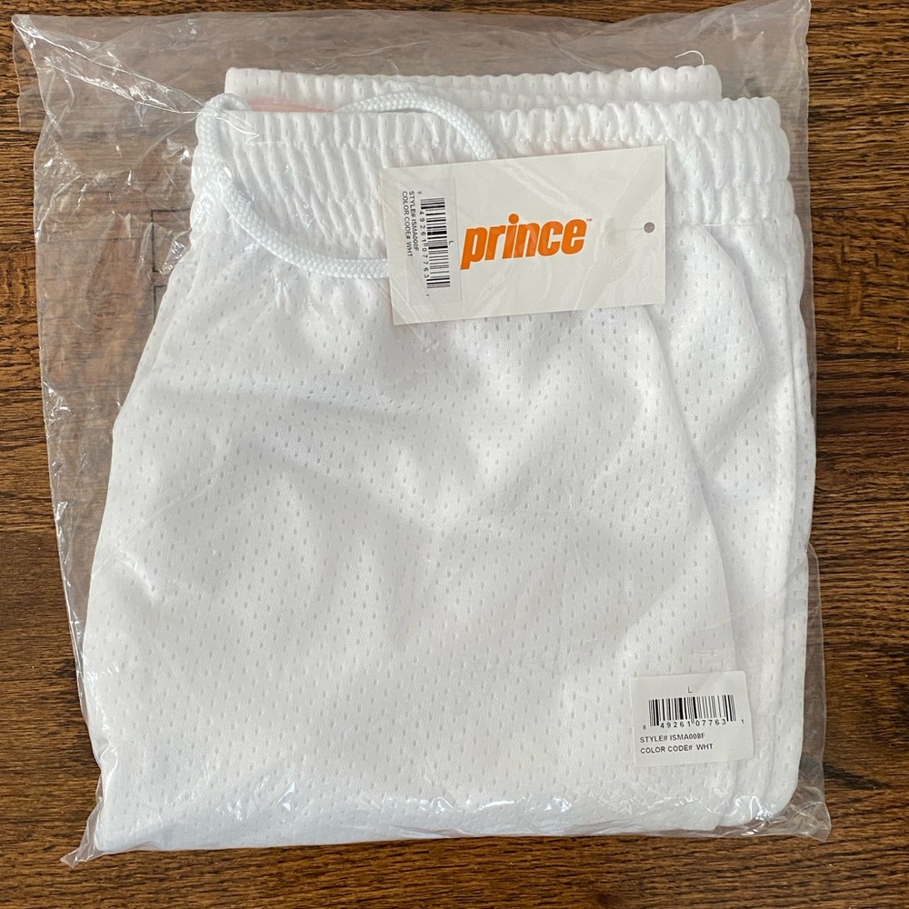 PRINCE VS TITO’S WHITE REFLEX SHORTS - Picture 5 of 6